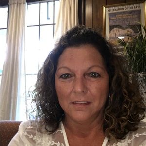 Meet your Posher, Rhonda